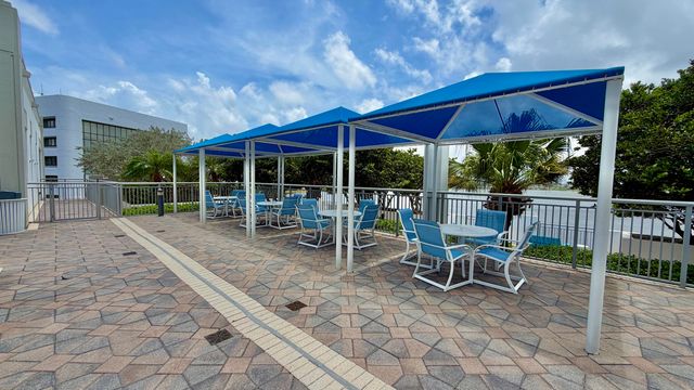 300 S Australian Avenue 703, West Palm Beach, FL 33401
