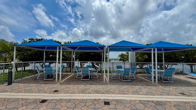 300 S Australian Avenue 703, West Palm Beach, FL 33401