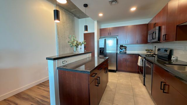 300 S Australian Avenue 703, West Palm Beach, FL 33401