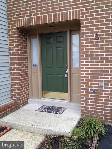6559 RIVER TWEED LN, Alexandria, VA 22312