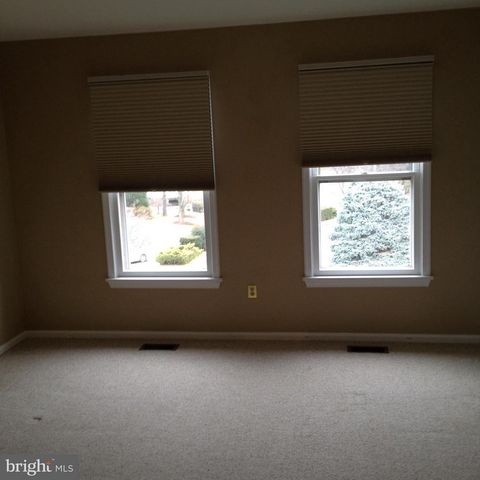 6559 RIVER TWEED LN, Alexandria, VA 22312