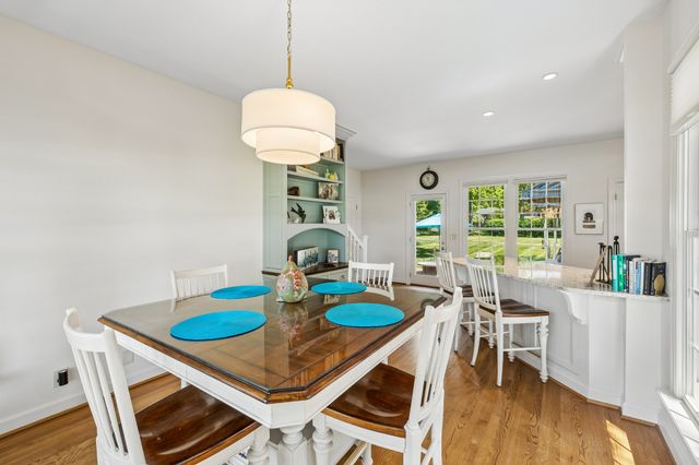 1305 Arrowhead Dr, Brentwood, TN 37027