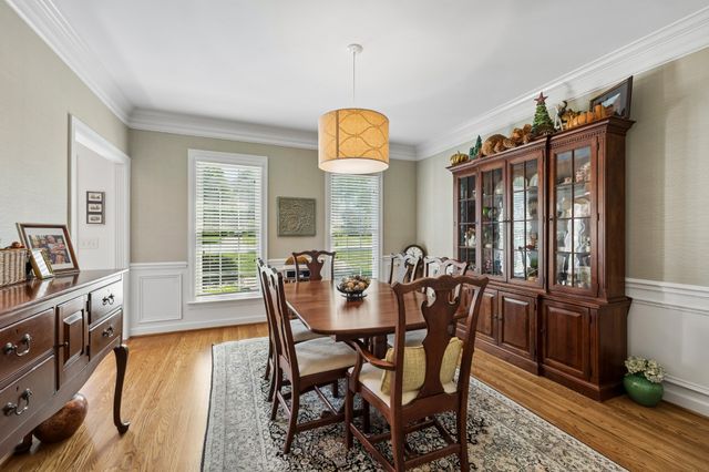 1305 Arrowhead Dr, Brentwood, TN 37027