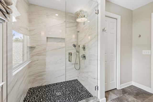 1305 Arrowhead Dr, Brentwood, TN 37027