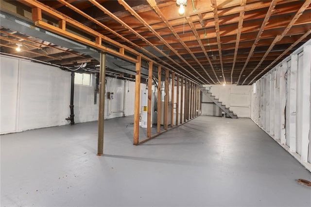 6007 E 102nd Street, Kansas City, MO 64134