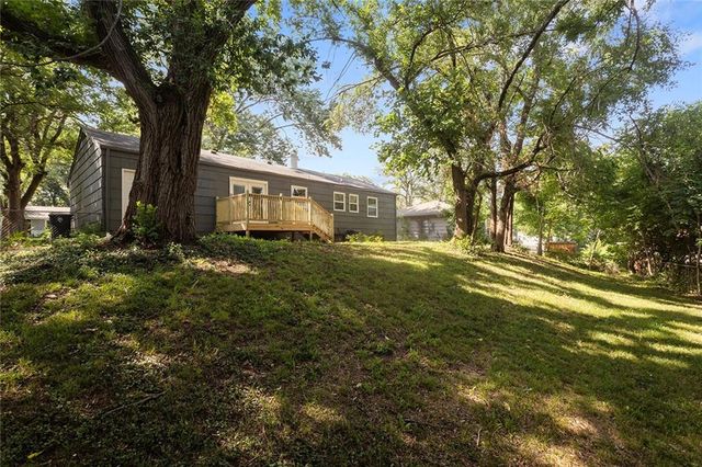 6007 E 102nd Street, Kansas City, MO 64134