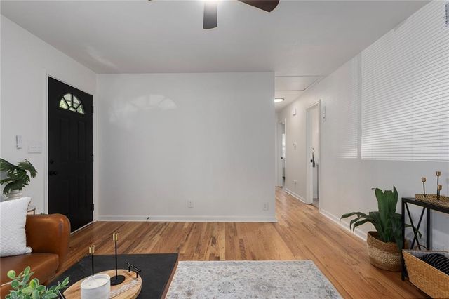 6007 E 102nd Street, Kansas City, MO 64134