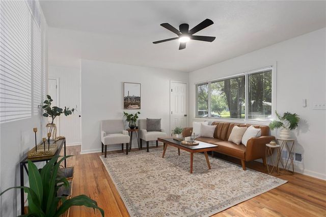 6007 E 102nd Street, Kansas City, MO 64134