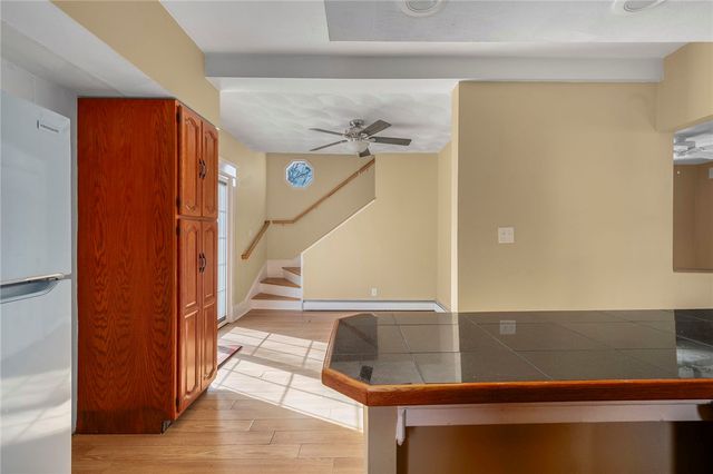 2 Overbrook Avenue, Warwick, RI 02889