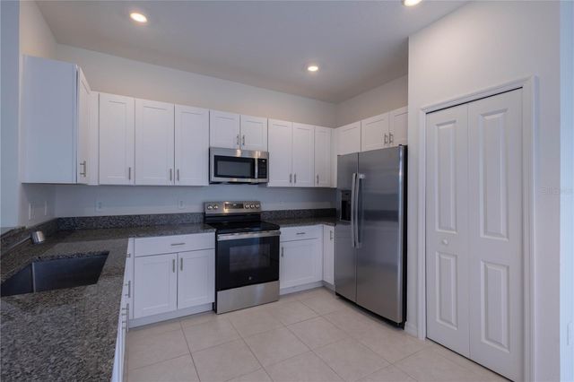 2626 SUNRAY VENUS WAY, Ruskin, FL 33570