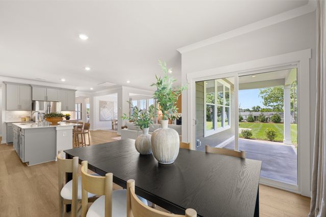 1142 Essem Drive, Murfreesboro, TN 37130