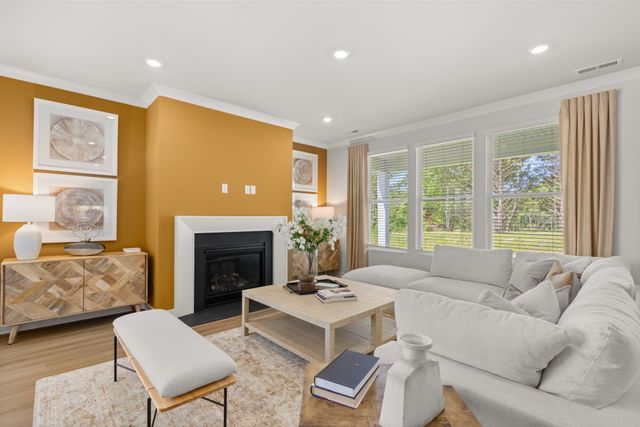 1142 Essem Drive, Murfreesboro, TN 37130