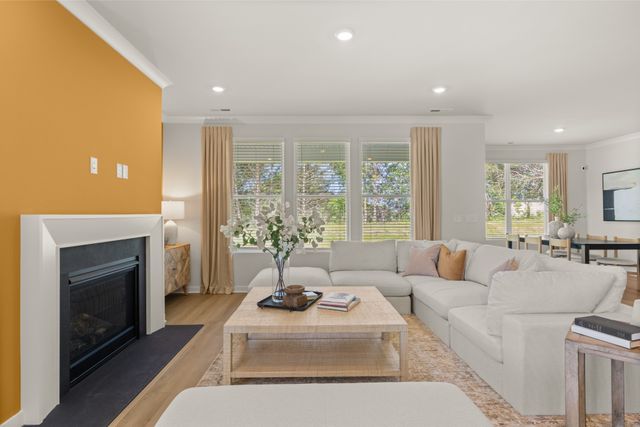 1142 Essem Drive, Murfreesboro, TN 37130