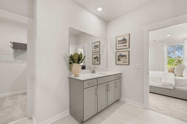 1142 Essem Drive, Murfreesboro, TN 37130