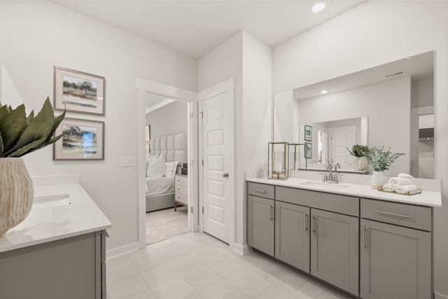 1142 Essem Drive, Murfreesboro, TN 37130