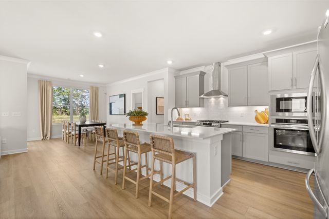 1142 Essem Drive, Murfreesboro, TN 37130