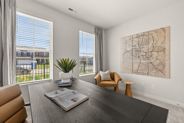 1142 Essem Drive, Murfreesboro, TN 37130