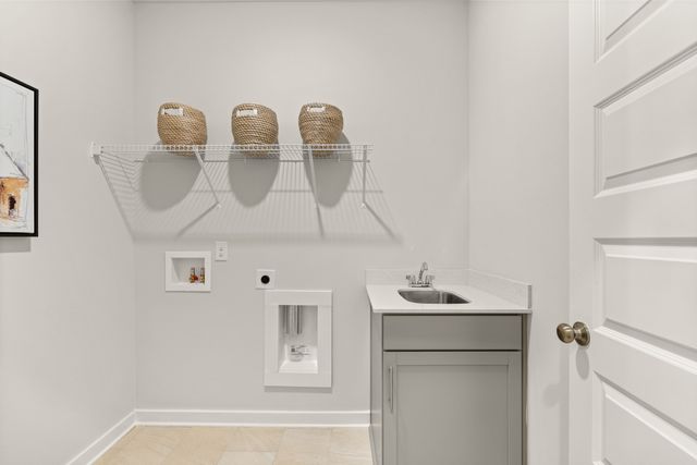 1142 Essem Drive, Murfreesboro, TN 37130