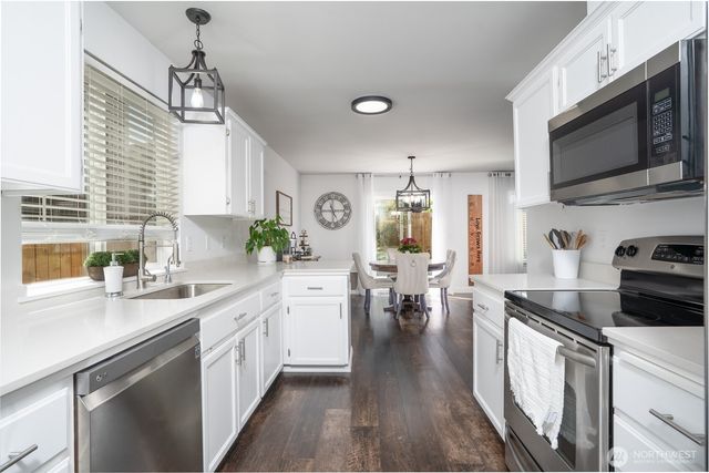 16209 SE 259th Court, Covington, WA 98042