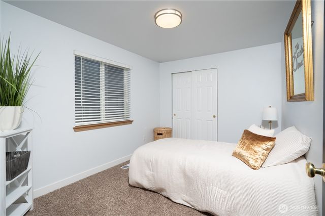 16209 SE 259th Court, Covington, WA 98042