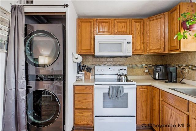 256 CRIBBON AVE, Cheyenne, WY 82007