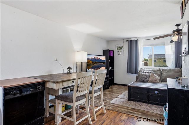 256 CRIBBON AVE, Cheyenne, WY 82007