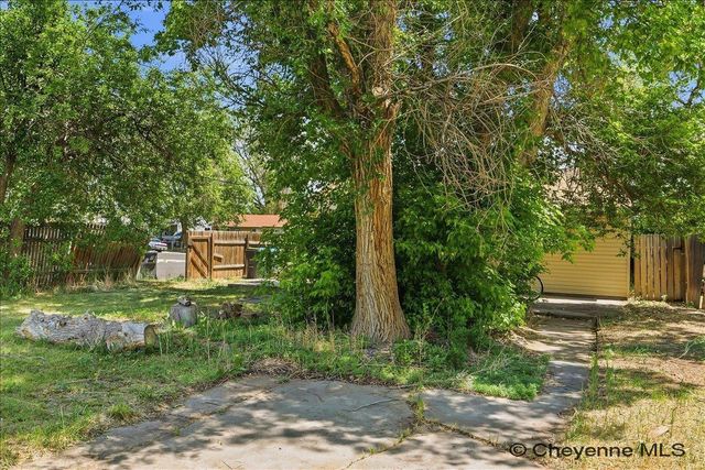 256 CRIBBON AVE, Cheyenne, WY 82007