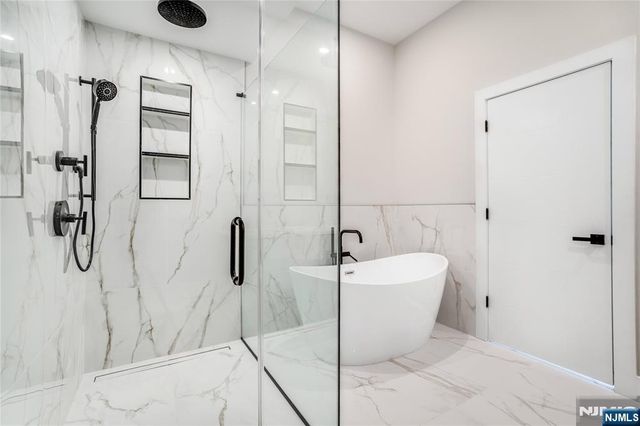 128 Edsall Boulevard A, Palisades Park, NJ 07650