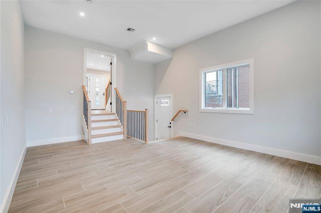 128 Edsall Boulevard A, Palisades Park, NJ 07650