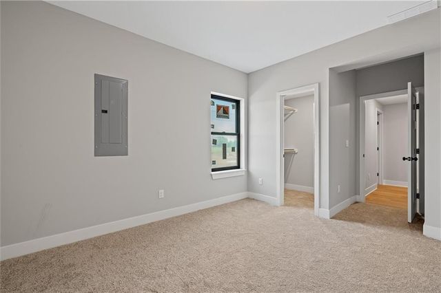 9901 Stockdale Road, Liberty, MO 64068