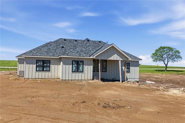 9901 Stockdale Road, Liberty, MO 64068