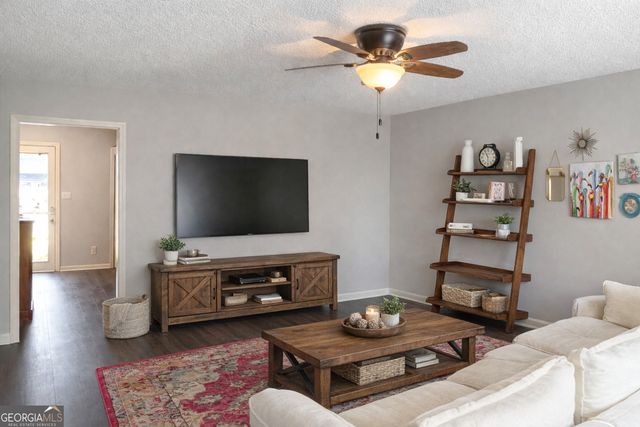 1080 Maple Circle, Watkinsville, GA 30677