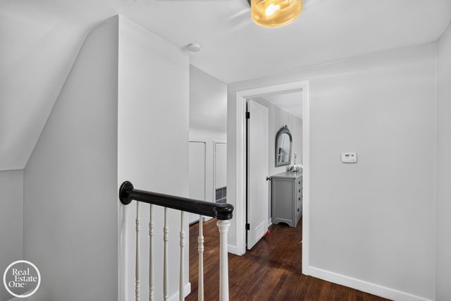 155 Lothrop Road, Grosse Pointe Farms, MI 48236