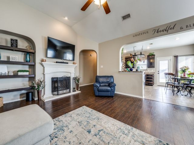 11108 Dunlavin Court, Fort Worth, TX 76052