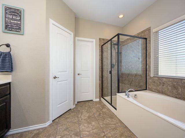 11108 Dunlavin Court, Fort Worth, TX 76052