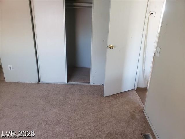 5545 Everglade Street, Las Vegas, NV 89142