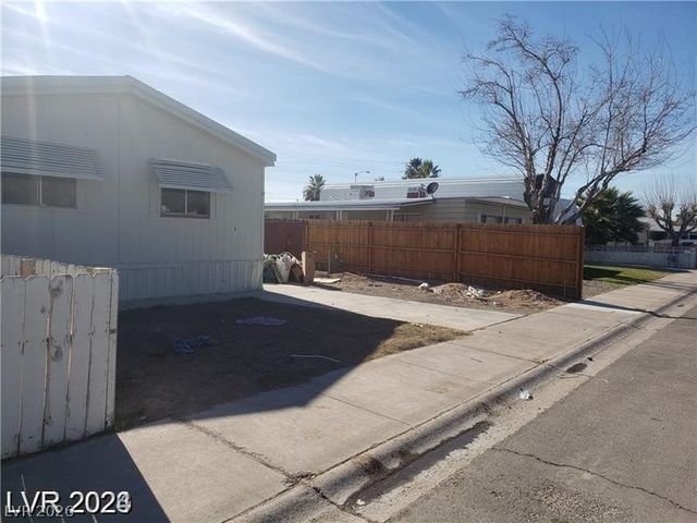 5545 Everglade Street, Las Vegas, NV 89142