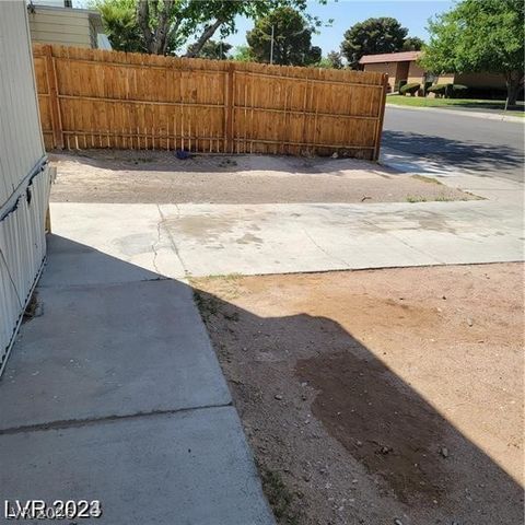 5545 Everglade Street, Las Vegas, NV 89142