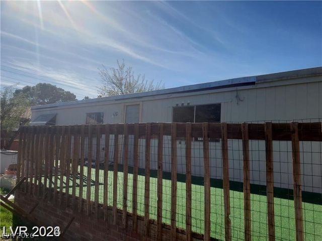 5545 Everglade Street, Las Vegas, NV 89142