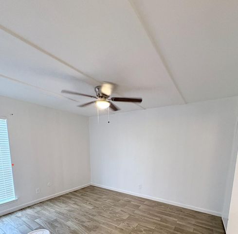 6200 W Tidwell Road W 1002, Houston, TX 77092