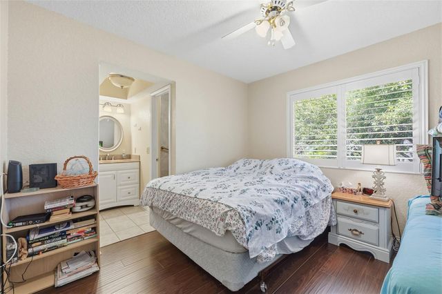 500 NEW YORK AVENUE 25, Dunedin, FL 34698