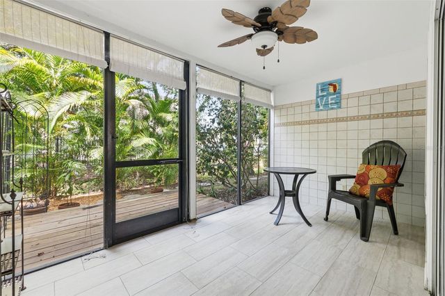 500 NEW YORK AVENUE 25, Dunedin, FL 34698