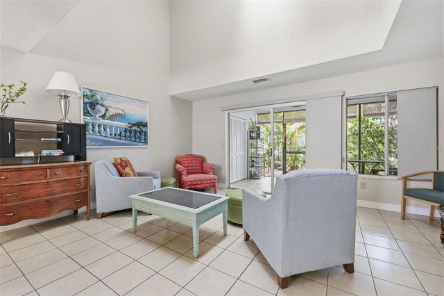 500 NEW YORK AVENUE 25, Dunedin, FL 34698