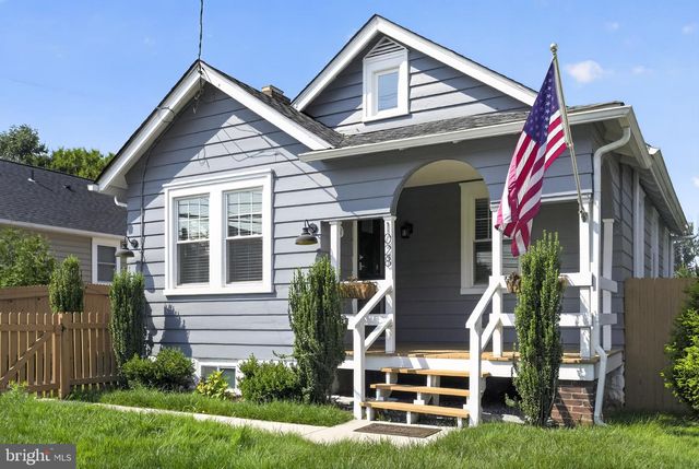 1028 N PROVIDENCE RD, Media, PA 19063