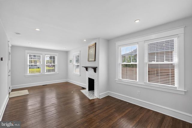 1028 N PROVIDENCE RD, Media, PA 19063
