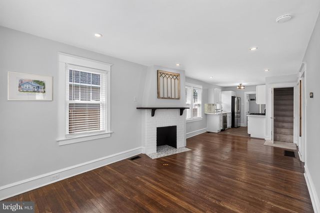 1028 N PROVIDENCE RD, Media, PA 19063