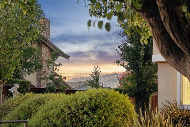 3017 High Meadow Lane, San Jose, CA 95135
