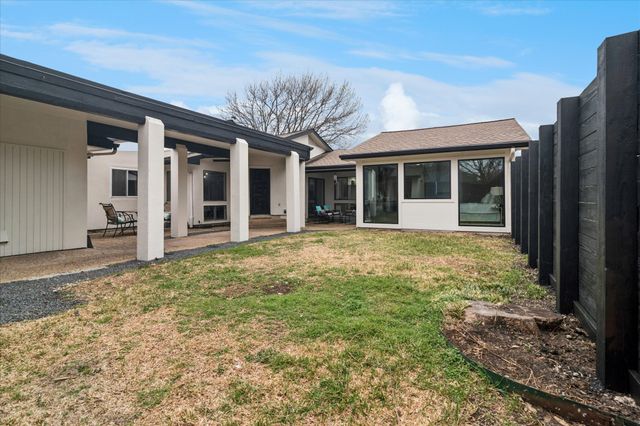 16831 Thomas Chapel Drive, Dallas, TX 75248