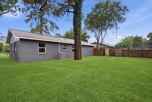 6415 Annunciation Street, Houston, TX 77016