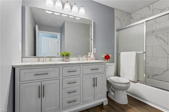 212 Lynnhaven DR, Hampton, VA 23666